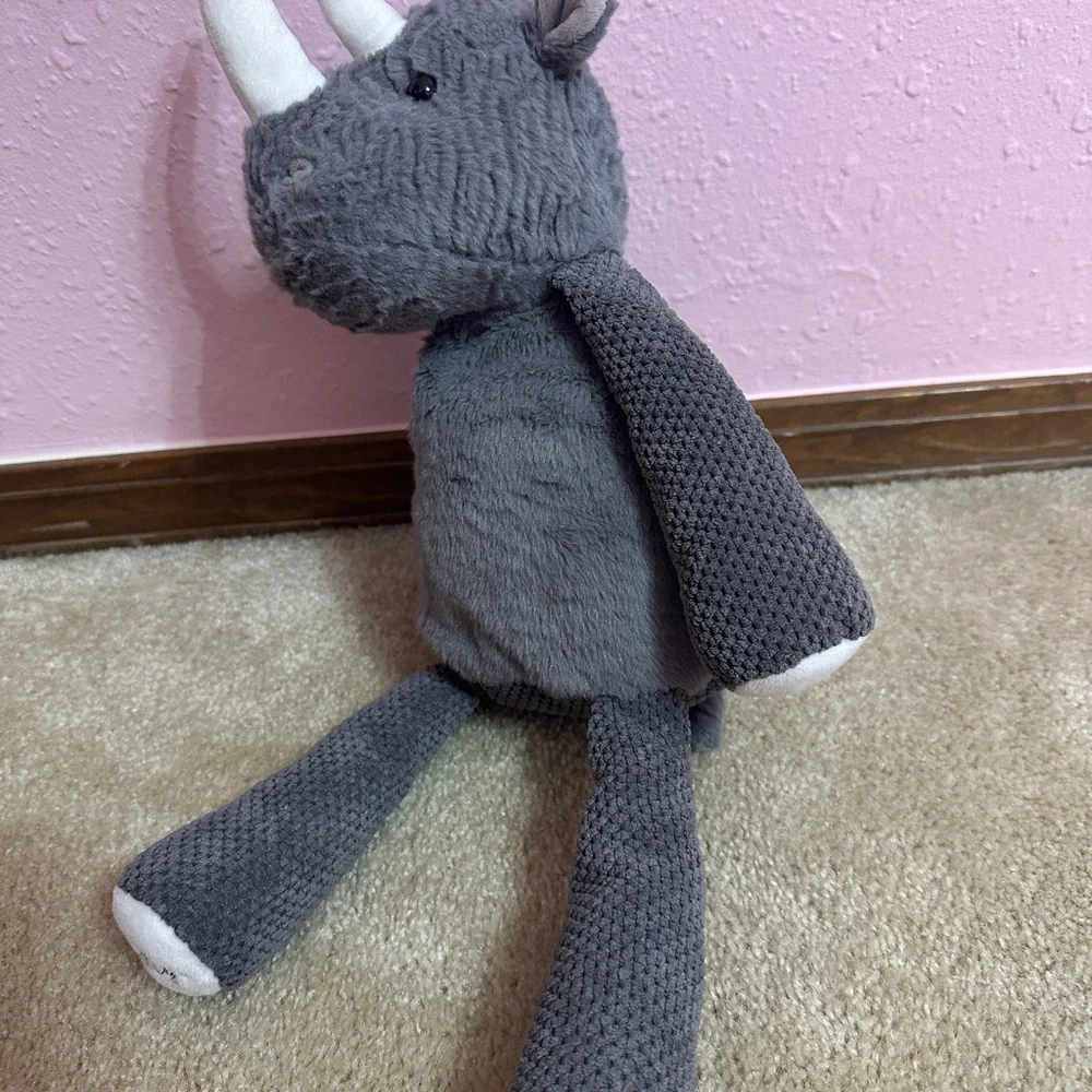 Scentsy “Ruby the Rhino” Buddy Plush Gray w Zipper No Scent Pack Retired